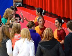Students talk to Kalapriya