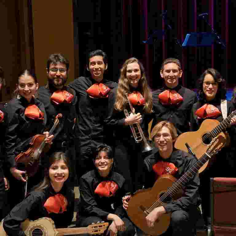 Mariachi Perla del Medio Oeste